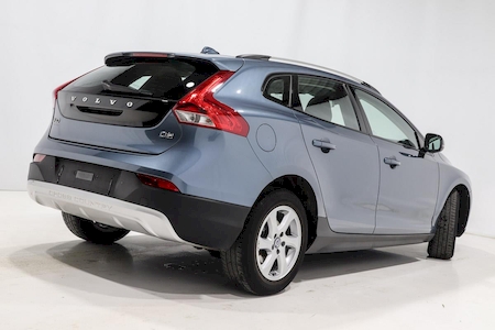 VOLVO V40 II CROSS COUNTRY D2 115 CV KINETIC BV6  ********** 1 ERE MAIN AVEC SEULEMENT 79598 KMS ***********